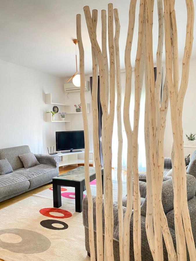 Apartman Vesna City 2. Pg Podgorica Ngoại thất bức ảnh